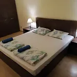 Daire Raina Apartment