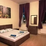 Raina Lux Apartment Riga