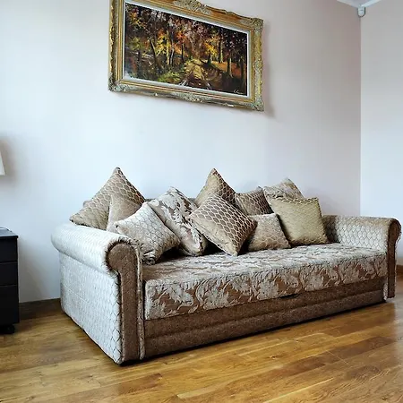 Apartament Raina Lux *