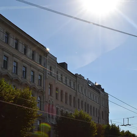 Апартаменты Raina Lux